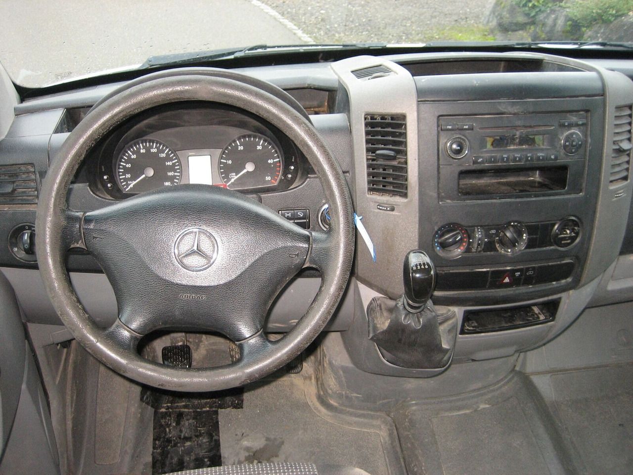 Mercedes-Benz Sprinter 316 CDI Doka - Camión caja abierta: foto 4 Mercedes-Benz Sprinter 316 CDI Doka - Camión caja abierta: foto 4