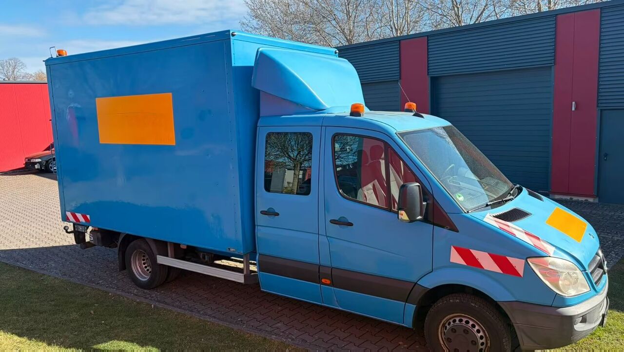 Mercedes-Benz Sprinter II 519 CDI DOKA box truck+Tail lift - Camión caja cerrada: foto 5 Mercedes-Benz Sprinter II 519 CDI DOKA box truck+Tail lift - Camión caja cerrada: foto 5
