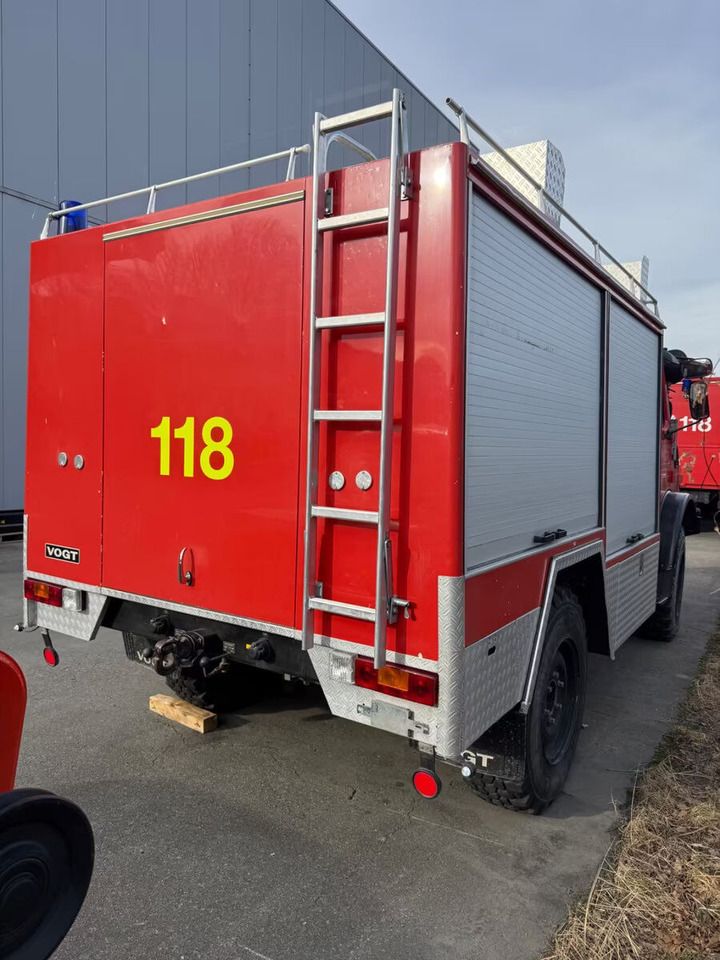Mercedes-Benz Unimog U1300L 4x4 fire truck - Camión de bomberos: foto 4 Mercedes-Benz Unimog U1300L 4x4 fire truck - Camión de bomberos: foto 4