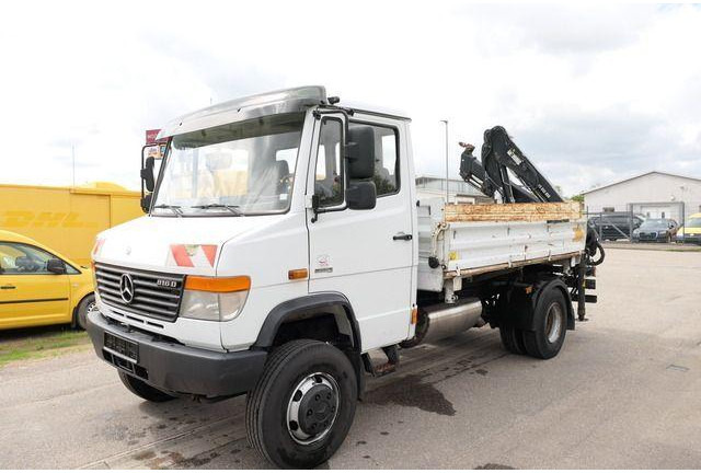 Mercedes-Benz Vario 816D - Volquete camión, Camión grúa: foto 1 Mercedes-Benz Vario 816D - Volquete camión, Camión grúa: foto 1
