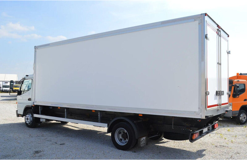 Mitsubishi CANTER FUSO 9C18 REFRIGERATOR + DOOR ISOTHERM CONTAINER - Frigorífico camión: foto 3 Mitsubishi CANTER FUSO 9C18 REFRIGERATOR + DOOR ISOTHERM CONTAINER - Frigorífico camión: foto 3