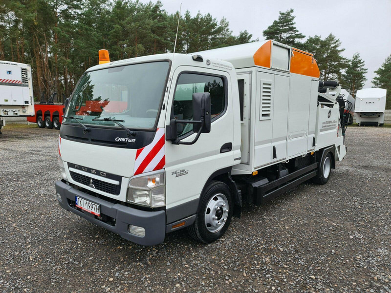Mitsubishi CANTER Szippantóskocsi - Limpieza de alcantarillado: foto 2 Mitsubishi CANTER Szippantóskocsi - Limpieza de alcantarillado: foto 2
