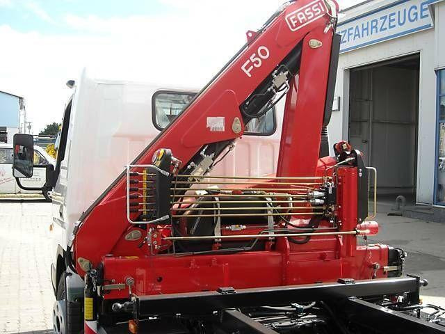 Mitsubishi Fuso Canter 7C15 - Tipper+crane - Volquete camión, Camión grúa: foto 4 Mitsubishi Fuso Canter 7C15 - Tipper+crane - Volquete camión, Camión grúa: foto 4