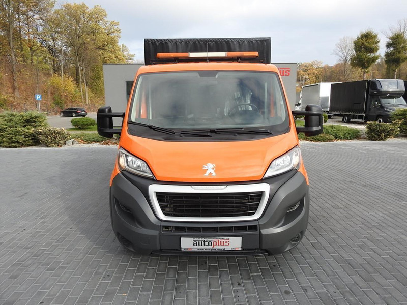 Peugeot BOXER SKRZYNIA PLANDEKA PODWÓJNA KABINA DOKA 7 MIEJSC KLIMATYZAC - Furgoneta con caja de lona: foto 5 Peugeot BOXER SKRZYNIA PLANDEKA PODWÓJNA KABINA DOKA 7 MIEJSC KLIMATYZAC - Furgoneta con caja de lona: foto 5