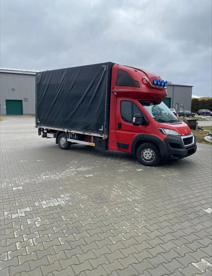 Peugeot Boxer 2.0 BlueHDi / tail lift - Volquete furgoneta: foto 3 Peugeot Boxer 2.0 BlueHDi / tail lift - Volquete furgoneta: foto 3