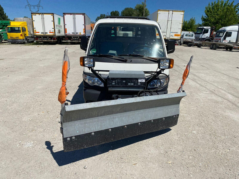Piaggio Porter 1,2 d Pfau S90 - 4x4 - Tipper - snowplow - Volquete furgoneta: foto 5 Piaggio Porter 1,2 d Pfau S90 - 4x4 - Tipper - snowplow - Volquete furgoneta: foto 5