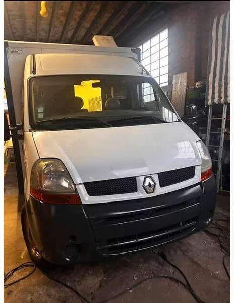Renault - Camión tienda: foto 2 Renault - Camión tienda: foto 2