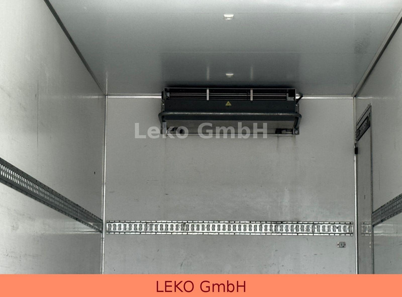 Frigorífico camión Renault D 16.220: foto 11