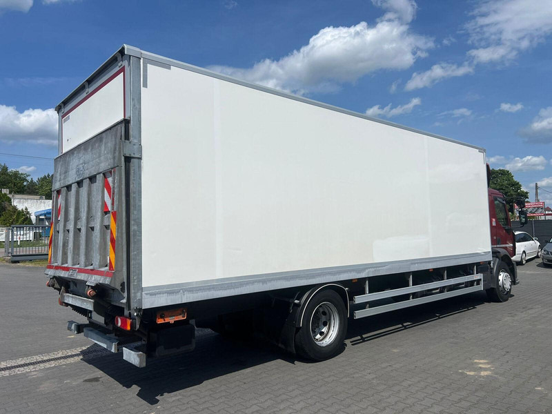 Renault D 18 250 DTI 18T REFRIGERATOR + LIFT - Frigorífico camión: foto 4 Renault D 18 250 DTI 18T REFRIGERATOR + LIFT - Frigorífico camión: foto 4
