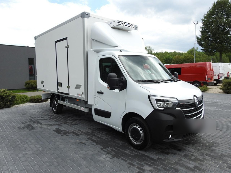 Renault MASTER NOWY CHŁODNIA KONTENER -10*C 8 PALET TEMPOMAT KLIMATYZACJ - Frigorífico furgoneta: foto 4 Renault MASTER NOWY CHŁODNIA KONTENER -10*C 8 PALET TEMPOMAT KLIMATYZACJ - Frigorífico furgoneta: foto 4