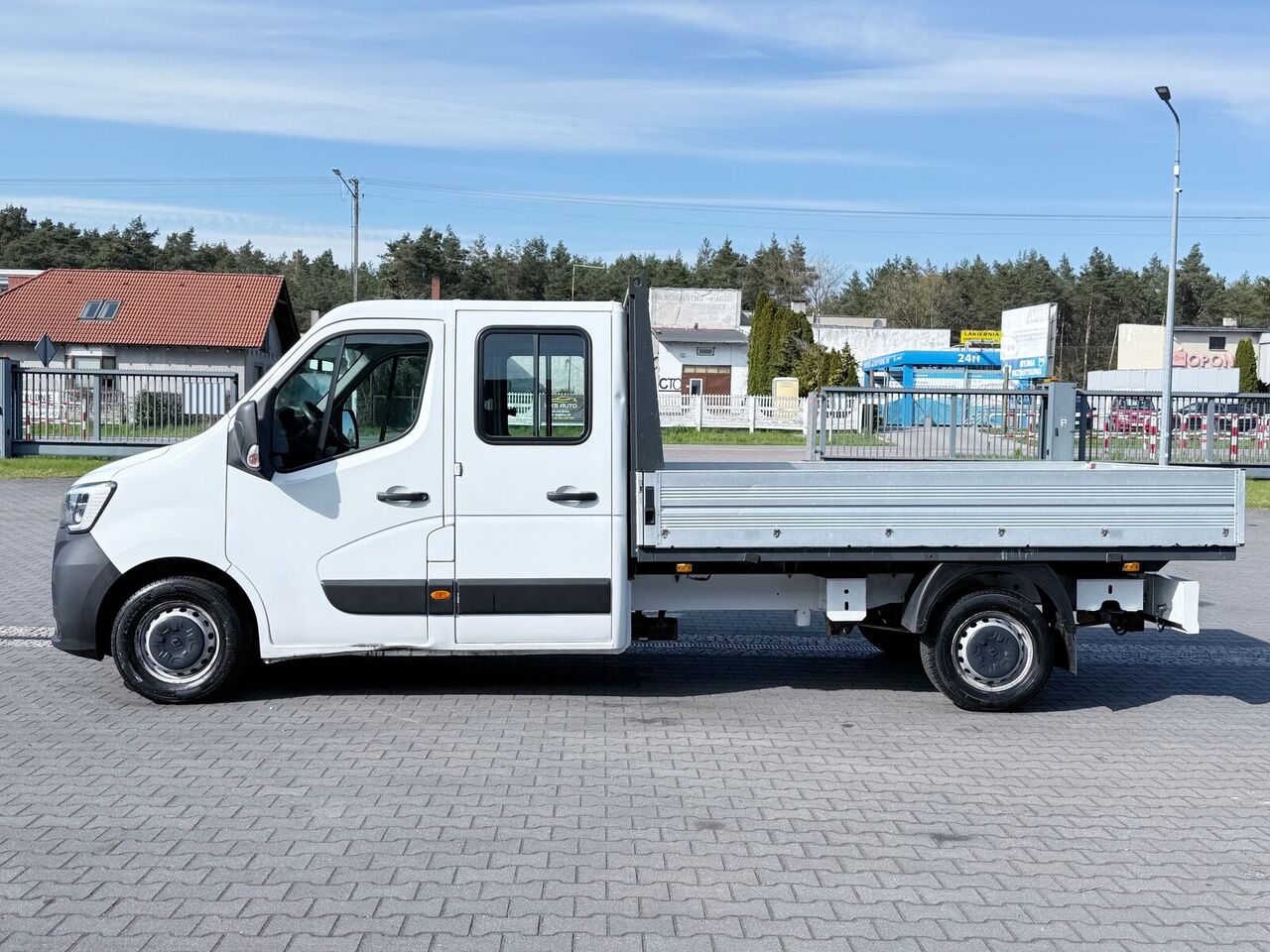 Renault Renault Master 135 DCI Doka Brygadówka 7-miejsc Salon PL, Jeden - Caja abierta furgoneta: foto 2 Renault Renault Master 135 DCI Doka Brygadówka 7-miejsc Salon PL, Jeden - Caja abierta furgoneta: foto 2