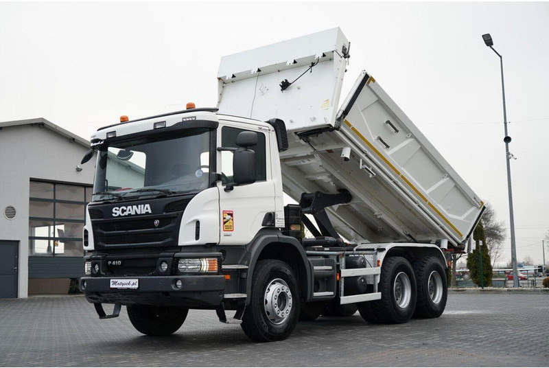 Scania P 410 / 6x4 / WYWROTKA DWU-STRONNA / HYDROBURTA / BOARDMATIC / - Volquete camión: foto 2 Scania P 410 / 6x4 / WYWROTKA DWU-STRONNA / HYDROBURTA / BOARDMATIC / - Volquete camión: foto 2