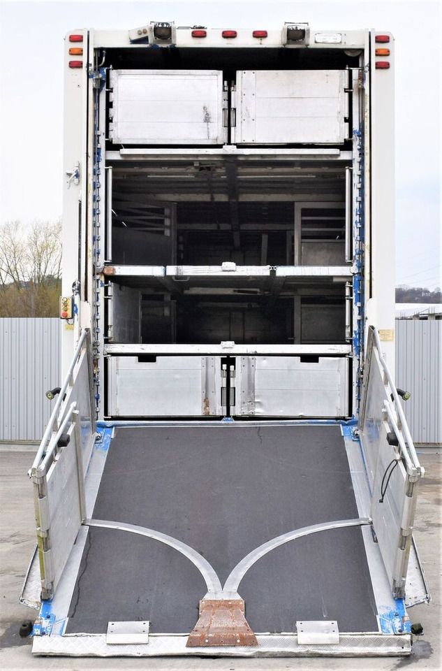 Scania R 500 - Transporte de ganado camión: foto 4 Scania R 500 - Transporte de ganado camión: foto 4