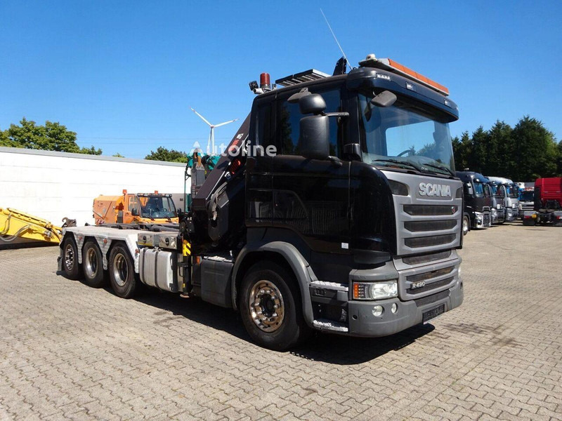 Scania R490 - Hook lift truck + crane 8x4 - Multibasculante camión, Camión grúa: foto 2 Scania R490 - Hook lift truck + crane 8x4 - Multibasculante camión, Camión grúa: foto 2