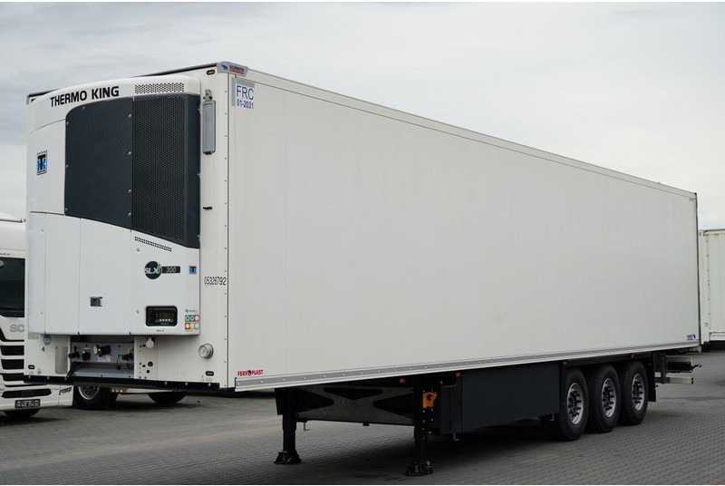 Schmitz Cargobull / CHŁODNIA / THERMO KING SLX 300 / DOPPELSTOCK / NOWA / 2025 ROK - Frigorífico semirremolque: foto 3 Schmitz Cargobull / CHŁODNIA / THERMO KING SLX 300 / DOPPELSTOCK / NOWA / 2025 ROK - Frigorífico semirremolque: foto 3