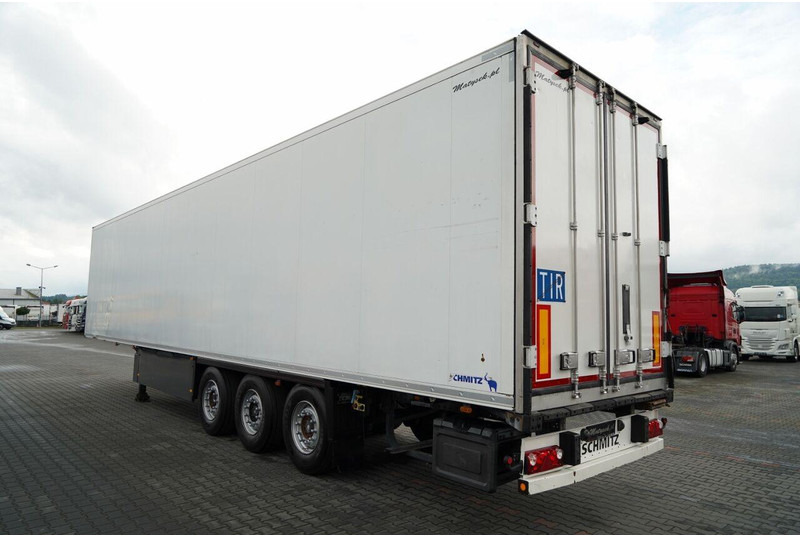 Schmitz Cargobull CHŁODNIA / THERMO KING SLX 300 / HAKÓWKA / HAKOWA / OŚ PODNOSZON - Frigorífico semirremolque: foto 4 Schmitz Cargobull CHŁODNIA / THERMO KING SLX 300 / HAKÓWKA / HAKOWA / OŚ PODNOSZON - Frigorífico semirremolque: foto 4
