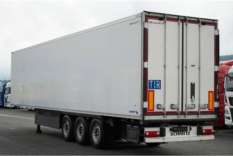 Schmitz Cargobull CHŁODNIA / THERMO KING SLX 300 / HAKÓWKA / HAKOWA / OŚ PODNOSZON - Frigorífico semirremolque: foto 5 Schmitz Cargobull CHŁODNIA / THERMO KING SLX 300 / HAKÓWKA / HAKOWA / OŚ PODNOSZON - Frigorífico semirremolque: foto 5