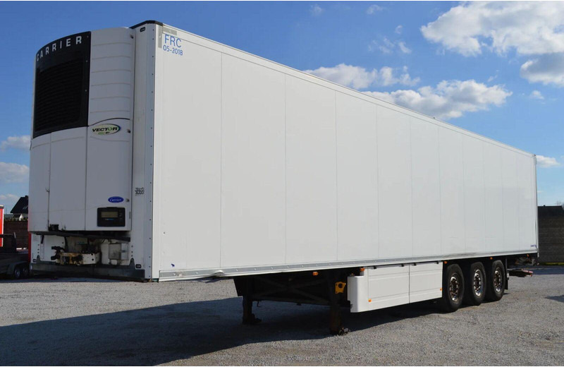 Schmitz Cargobull SKO 24REFRIGERATOR + LIFT ROLLER SHUTTER CARRIER VECTOR 1850Mtº - Frigorífico semirremolque: foto 1 Schmitz Cargobull SKO 24REFRIGERATOR + LIFT ROLLER SHUTTER CARRIER VECTOR 1850Mtº - Frigorífico semirremolque: foto 1