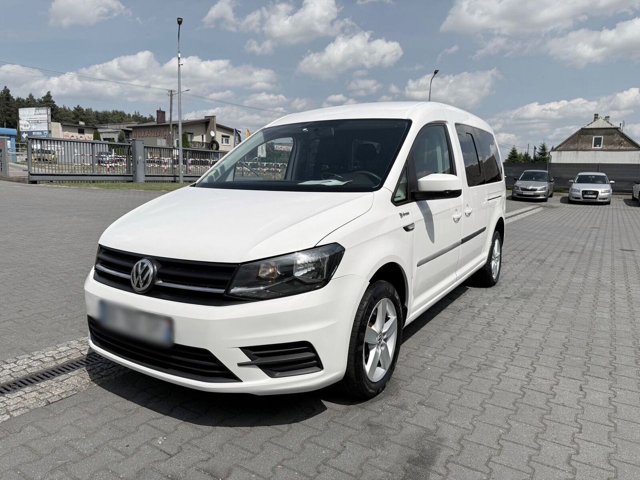 Volkswagen Caddy 2.0 TDI (7-Si.) DSG Maxi Family - Furgoneta de pasajeros: foto 5 Volkswagen Caddy 2.0 TDI (7-Si.) DSG Maxi Family - Furgoneta de pasajeros: foto 5
