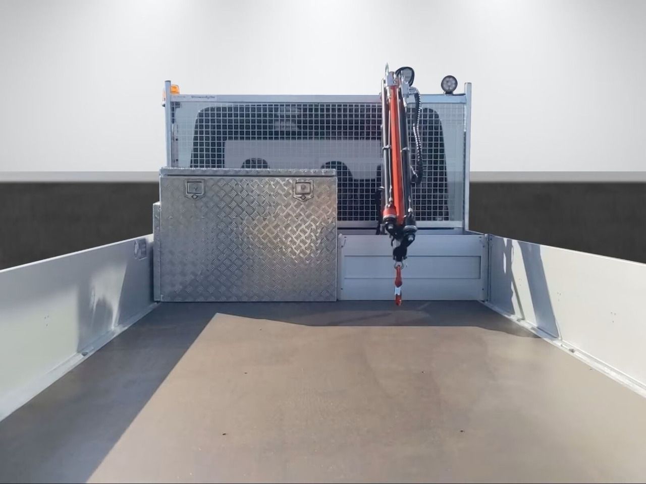 Volkswagen Crafter 50 - Flatbed truck + crane - Caja abierta furgoneta: foto 5 Volkswagen Crafter 50 - Flatbed truck + crane - Caja abierta furgoneta: foto 5