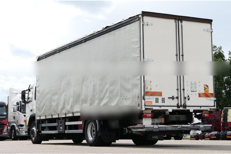 Volvo FM 300 - Curtain side truck - Camión lona: foto 4 Volvo FM 300 - Curtain side truck - Camión lona: foto 4
