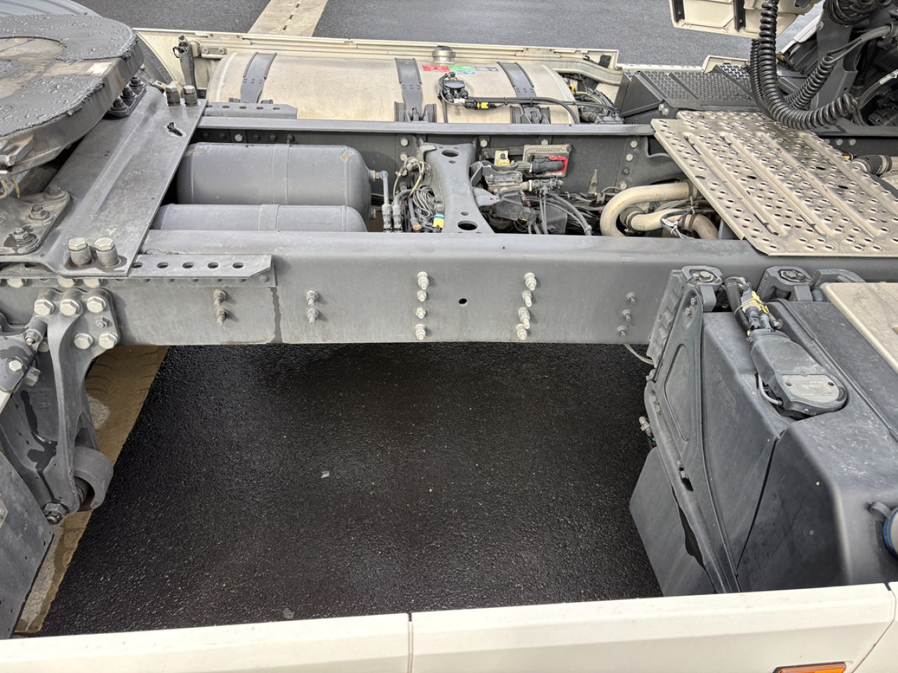 SCANIA R 460 A4x2NA - Cabeza tractora: foto 3 SCANIA R 460 A4x2NA - Cabeza tractora: foto 3