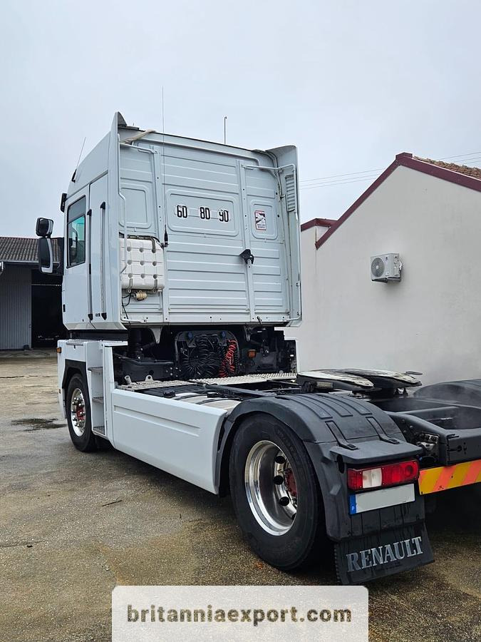 RENAULT Magnum 480 DXI | Automatic | Retarder | Volvo DXI13 Engine | - Cabeza tractora: foto 3 RENAULT Magnum 480 DXI | Automatic | Retarder | Volvo DXI13 Engine | - Cabeza tractora: foto 3