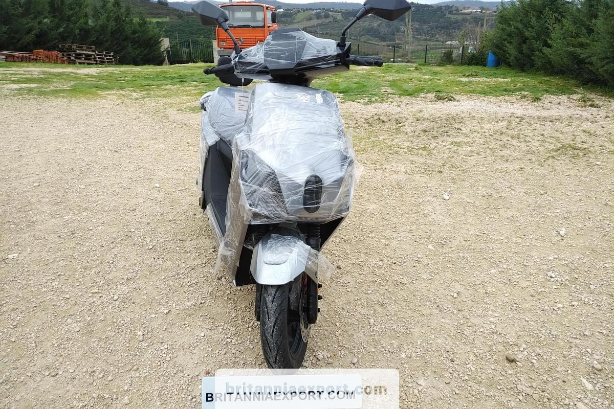 LUYUAN S90 Pro Max – 80 km/h Electric Scooter (125cc Class | NOT 45 km/h) - Motocicleta: foto 3 LUYUAN S90 Pro Max – 80 km/h Electric Scooter (125cc Class | NOT 45 km/h) - Motocicleta: foto 3