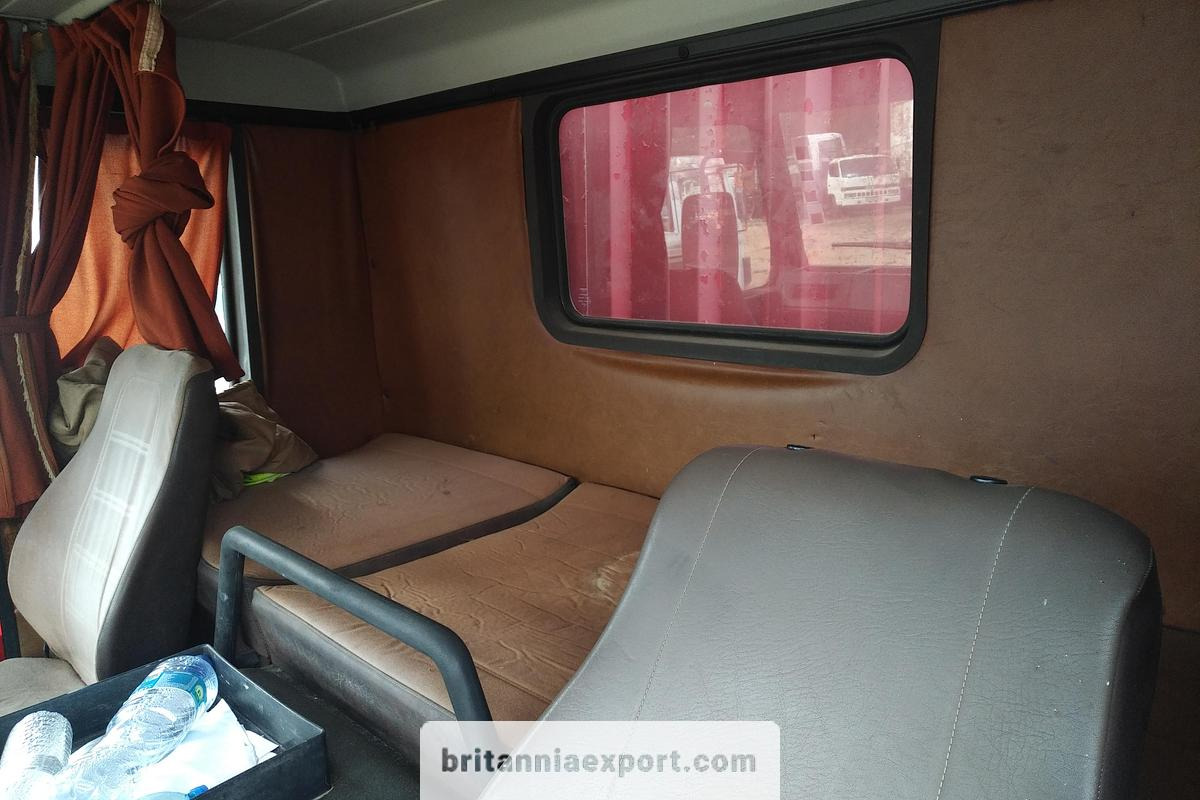 Camión lona SCANIA P 92H | 6x2 10 tyres | On springs | 26 ton: foto 23