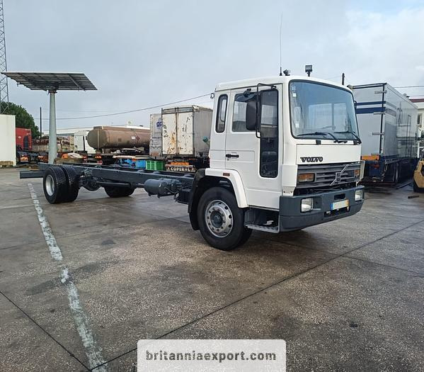 VOLVO FL619 Intercooler | Manual Pump | 19 Ton | On 10 Studs | Full Springs Suspension | - Chasis camión: foto 1 VOLVO FL619 Intercooler | Manual Pump | 19 Ton | On 10 Studs | Full Springs Suspension | - Chasis camión: foto 1