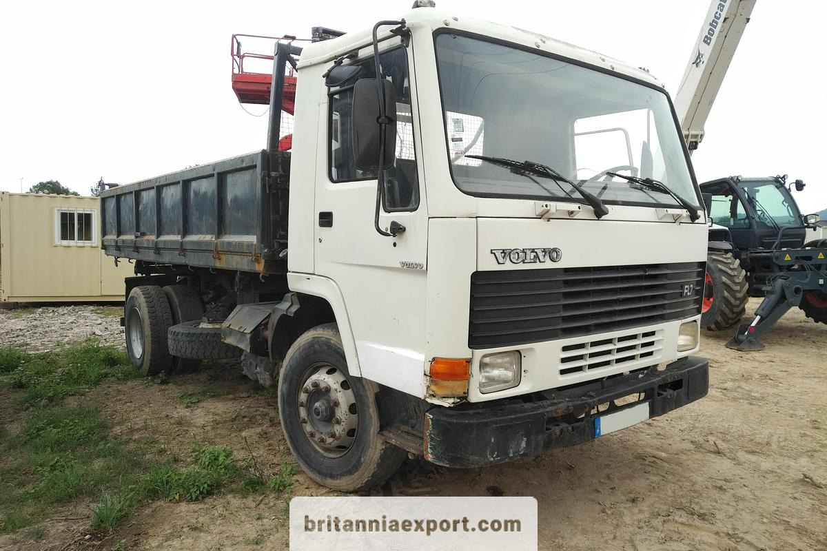 VOLVO FL7 260 HP 6 Cylinder | 19 Ton 3-Way Tipper Truck - Volquete camión: foto 3 VOLVO FL7 260 HP 6 Cylinder | 19 Ton 3-Way Tipper Truck - Volquete camión: foto 3