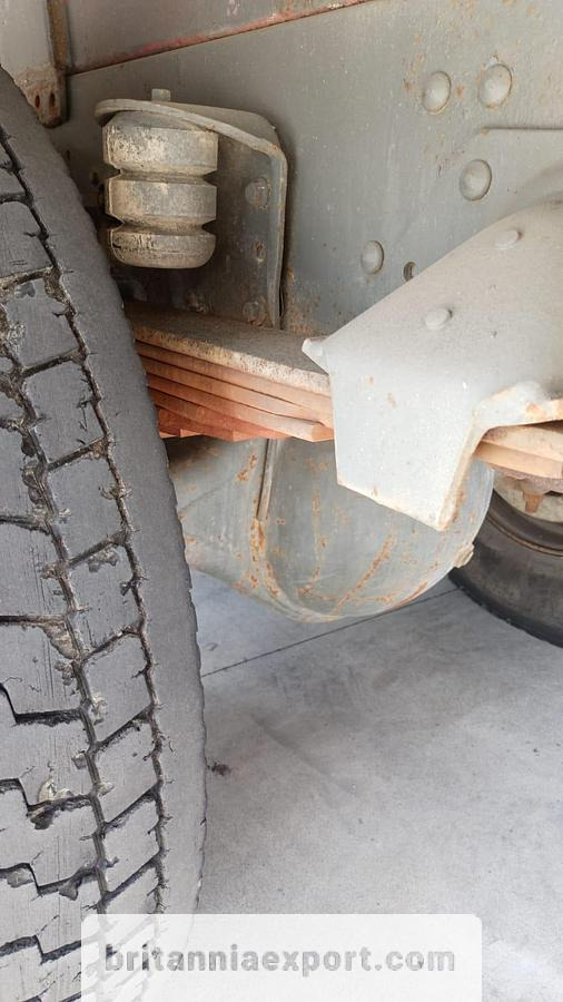 VOLVO FL7 260 Intercooler 6X2 Tipper – 26 Ton | 8 Tyres | Export Ready - Volquete camión: foto 4 VOLVO FL7 260 Intercooler 6X2 Tipper – 26 Ton | 8 Tyres | Export Ready - Volquete camión: foto 4