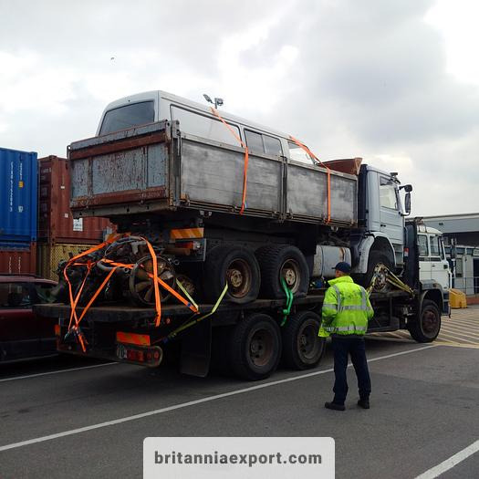 Aerodinámica/ Spoiler VOLVO Roof Spoiler – For Volvo FL6 Truck | Aerodynamic Fairing | Export Ready: foto 16
