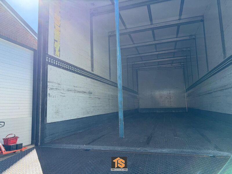 Camión caja cerrada DAF CF 290 FA KOFFER/BOX - 19.5 TON - APK/TUV 06/2026 - NL TRUCK - TOP!: foto 12 Camión caja cerrada DAF CF 290 FA KOFFER/BOX - 19.5 TON - APK/TUV 06/2026 - NL TRUCK - TOP!: foto 12