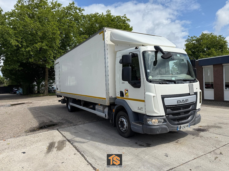 DAF LF 210 LADEBORDWAND - TOP TRUCK - Camión caja cerrada: foto 3 DAF LF 210 LADEBORDWAND - TOP TRUCK - Camión caja cerrada: foto 3
