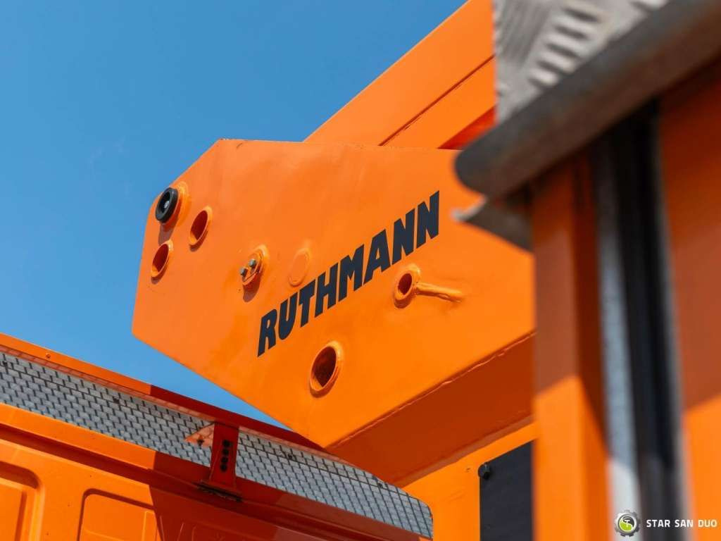 Camión con plataforma elevadora Iveco  CURSOR 240 4x4 RUTHMANN T225 22,5 Meters Lift: foto 20
