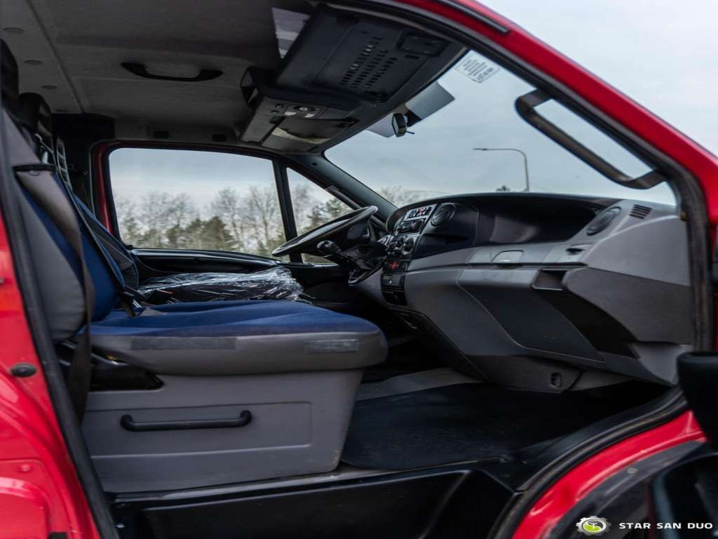 Chasis camión Iveco  DAILY 4X4 OFFROAD CAMPER BOX DOKA Iveco  DAILY 4X4 OFFROAD CAMPER BOX DOKA: foto 21
