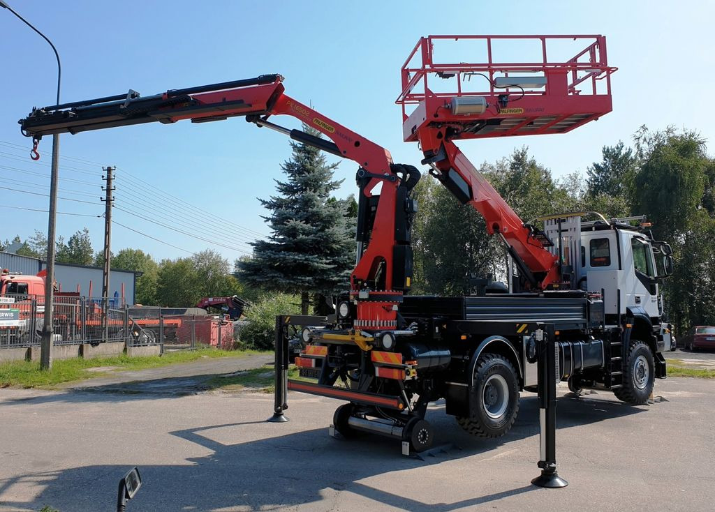 Leasing financiero de Iveco TRAKER 4x4 RAIL ROAD PALFINGER SCHIENEN TWO WAY  leasing Iveco TRAKER 4x4 RAIL ROAD PALFINGER SCHIENEN TWO WAY: foto 6