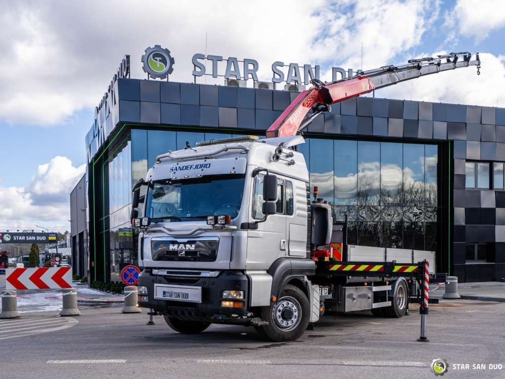 MAN TGA 18.350 4x4 Fassi F235 Crane Kran - Camión grúa: foto 3 MAN TGA 18.350 4x4 Fassi F235 Crane Kran - Camión grúa: foto 3