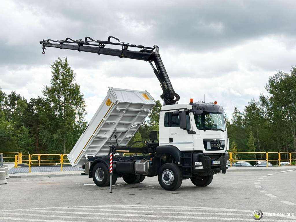 MAN TGS 18.360 4x4 HIAB 144 E-4 Crane Kipper MAN TGS 18.360 4x4 HIAB 144 E-4 Crane Kipper - Camión grúa, Volquete camión: foto 2 MAN TGS 18.360 4x4 HIAB 144 E-4 Crane Kipper MAN TGS 18.360 4x4 HIAB 144 E-4 Crane Kipper - Camión grúa, Volquete camión: foto 2
