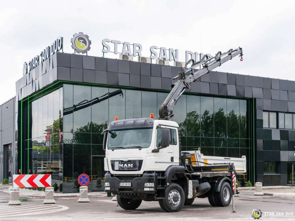 MAN TGS 18.360 4x4 HIAB 144 E-4 Crane Kipper - Volquete camión: foto 3 MAN TGS 18.360 4x4 HIAB 144 E-4 Crane Kipper - Volquete camión: foto 3