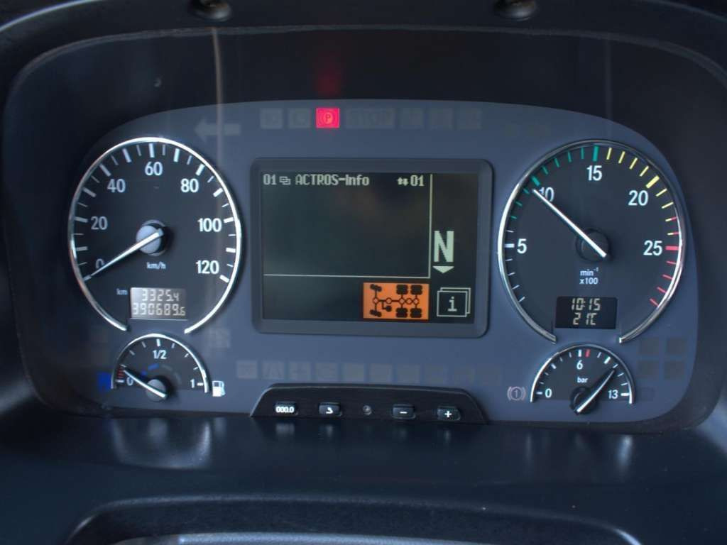 Camión grúa Mercedes-Benz ACTROS 3346 6x6 HIAB 244EP-4 Crane Kipper: foto 16 Camión grúa Mercedes-Benz ACTROS 3346 6x6 HIAB 244EP-4 Crane Kipper: foto 16