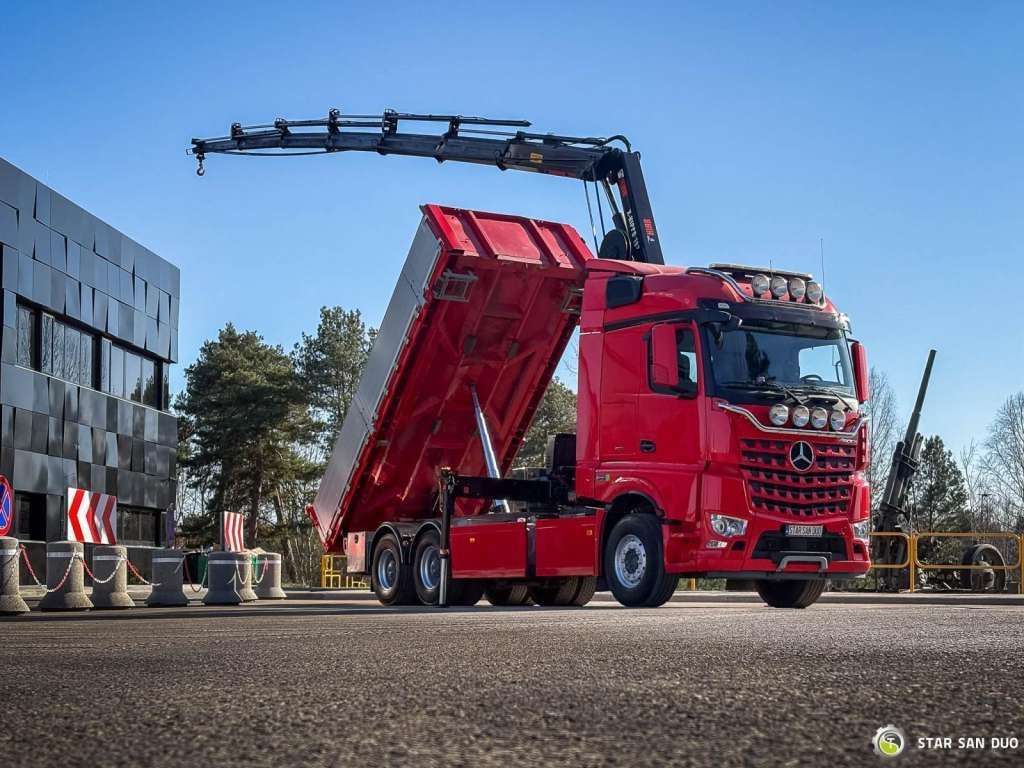 Mercedes-Benz  AROCS 3358L 6x4 HIAB 192X-HIPRO E-6 Crane Kippe - Volquete camión: foto 3 Mercedes-Benz  AROCS 3358L 6x4 HIAB 192X-HIPRO E-6 Crane Kippe - Volquete camión: foto 3