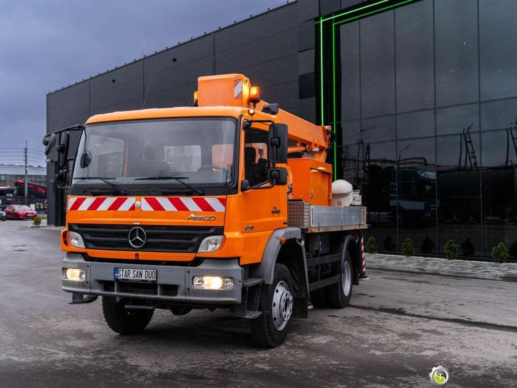 Mercedes-Benz ATEGO 1018 WUMAG WT 170 Platform Lift 17m - Camión con plataforma elevadora: foto 1 Mercedes-Benz ATEGO 1018 WUMAG WT 170 Platform Lift 17m - Camión con plataforma elevadora: foto 1
