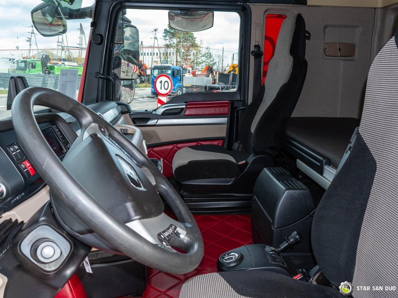 Camión grúa : foto 13 Camión grúa : foto 13