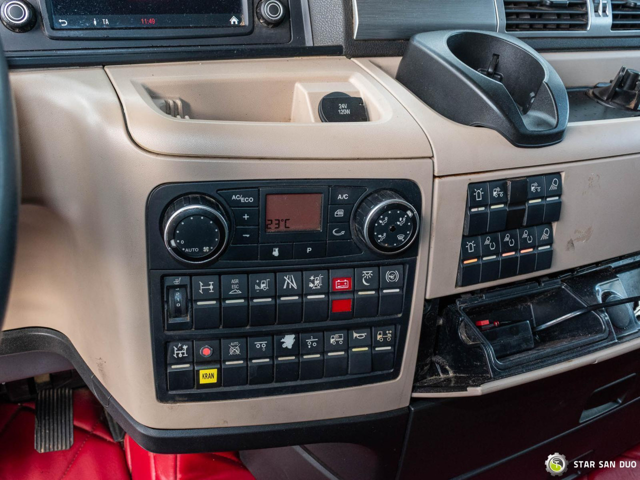 Camión grúa : foto 18 Camión grúa : foto 18