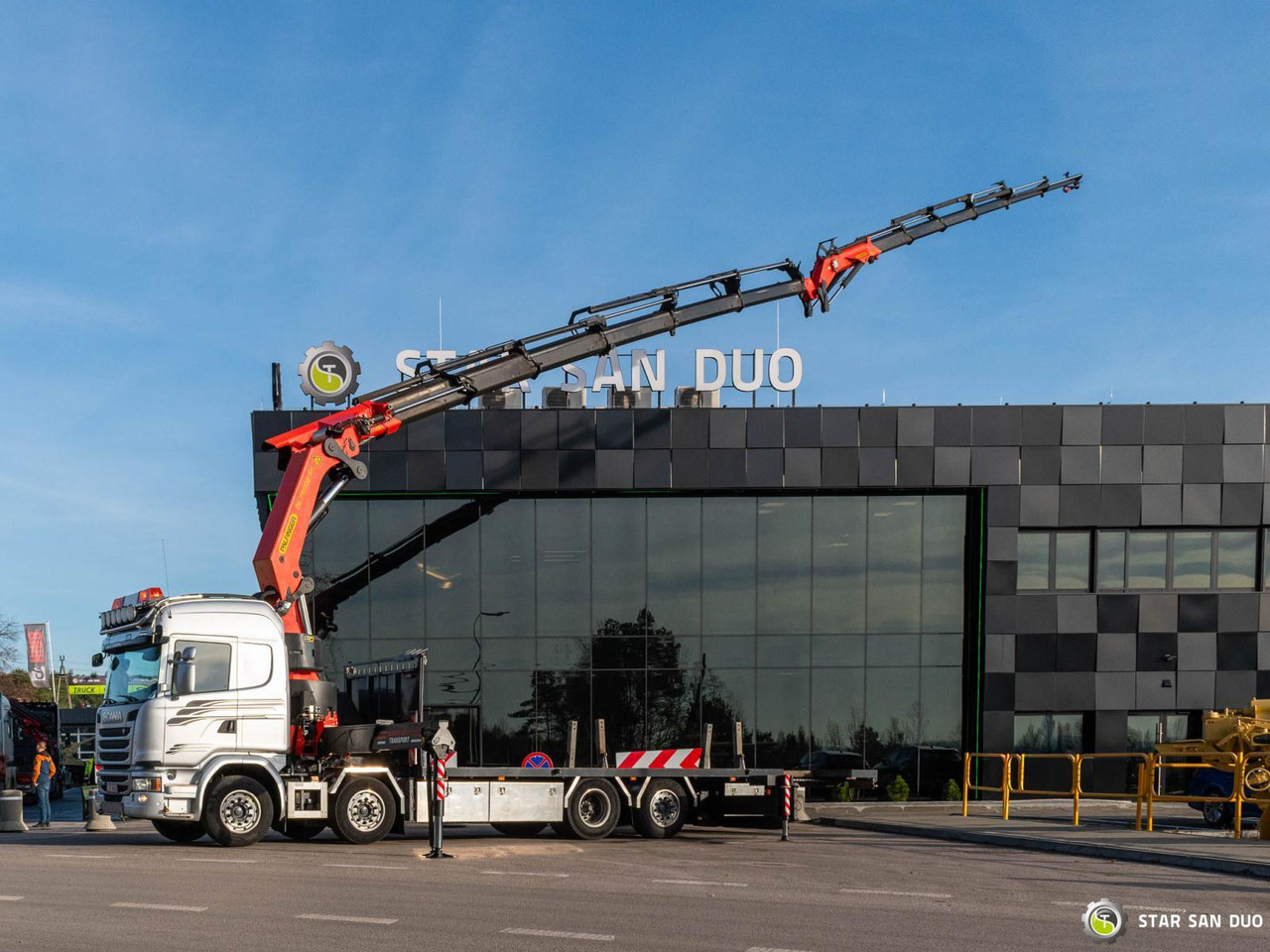 - Camión grúa: foto 4 - Camión grúa: foto 4