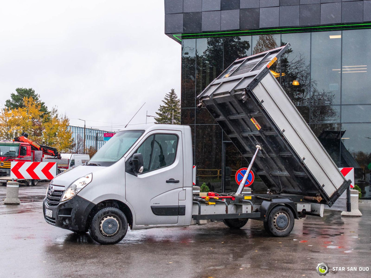 - Volquete camión: foto 3 - Volquete camión: foto 3