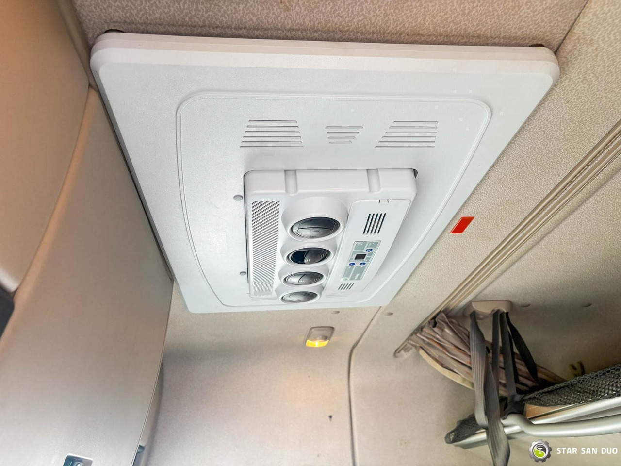 Camión grúa : foto 24 Camión grúa : foto 24