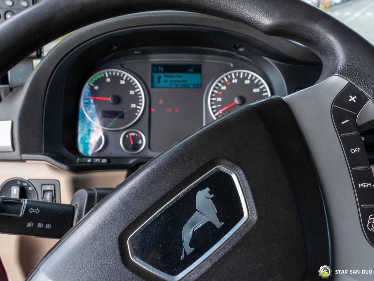 Camión grúa : foto 15 Camión grúa : foto 15